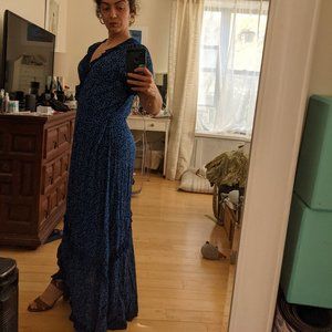 Elegant Wrap Dress for Spring and Summer!